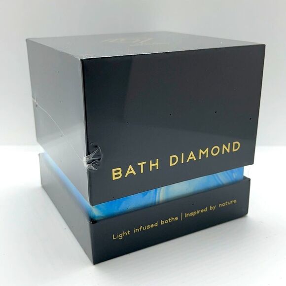 NIB Bath Diamond Lavender 18 - light up bath - Picture 4 of 5